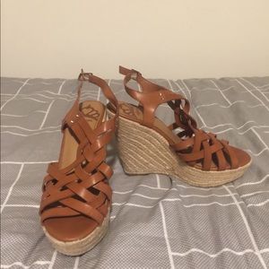 Brown wedges